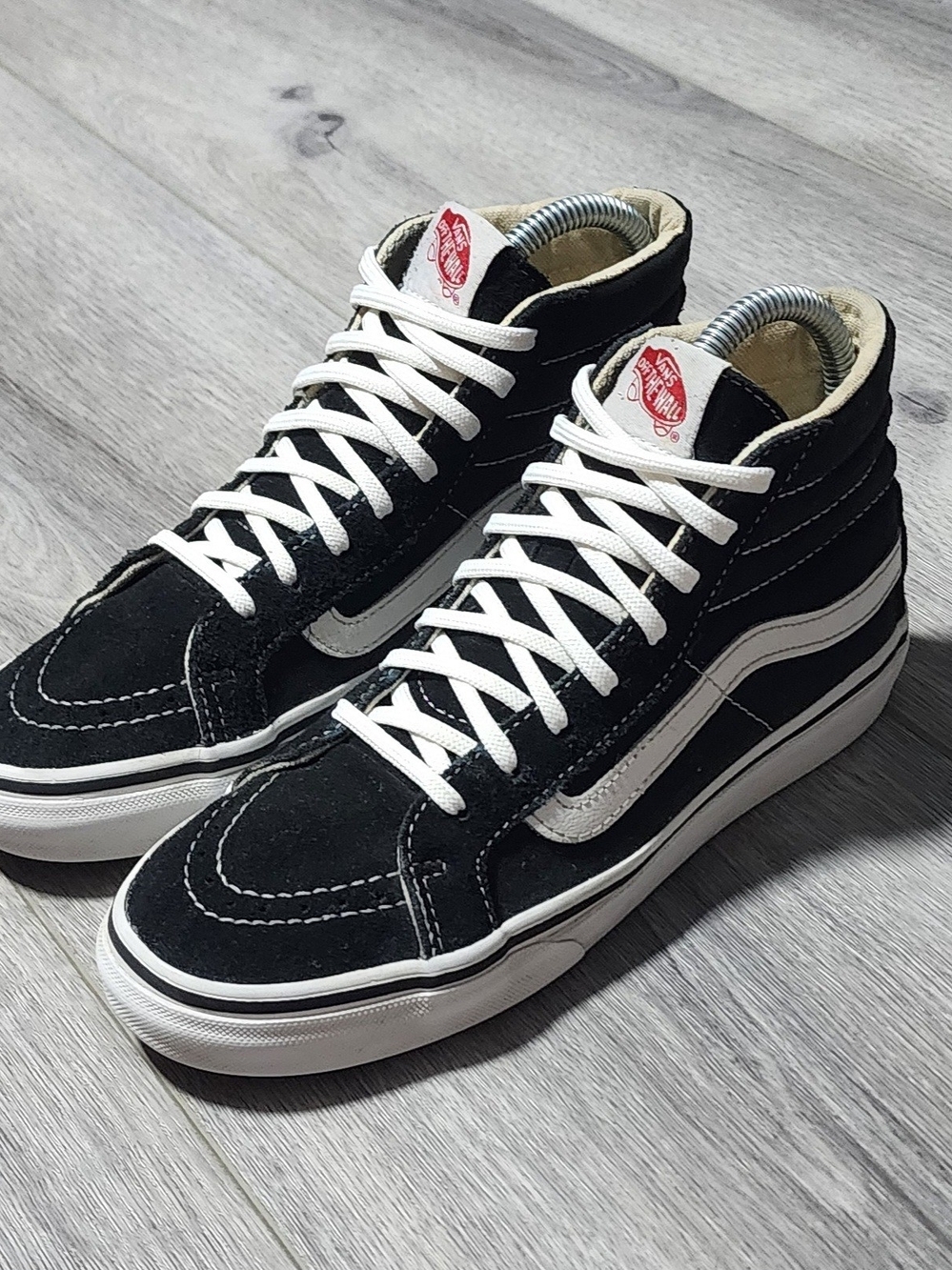 Vans Sk8 Hi High Top Black & White Suede Classic Sneakers Womens Size 6